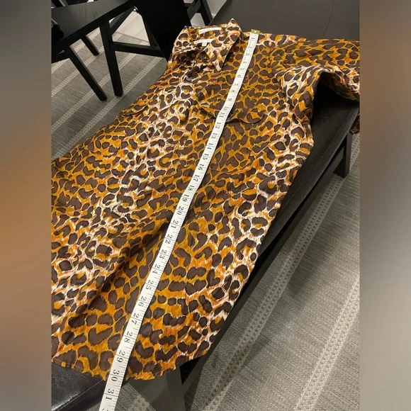 Perry Ellis cotton leopard print long sleeves shirt L unisex